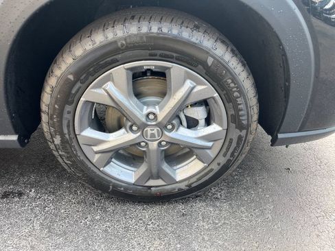Used 2026 Honda HR-V LX image 10