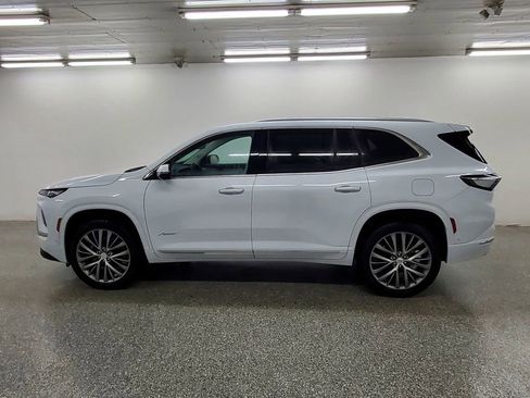 New 2026 Buick Enclave Avenir w/ Super Cruise Package image 7