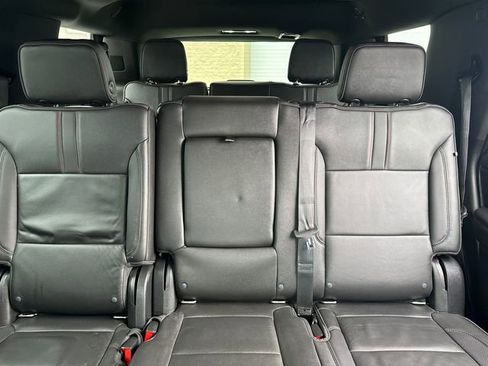 Used 2021 Chevrolet Tahoe RST AWD/4WD image 35