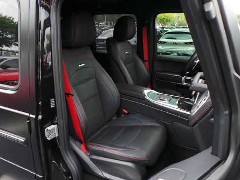 Used 2025 Mercedes-Benz G 63 AMG 4MATIC w/ Manufactur Interior Package image 20