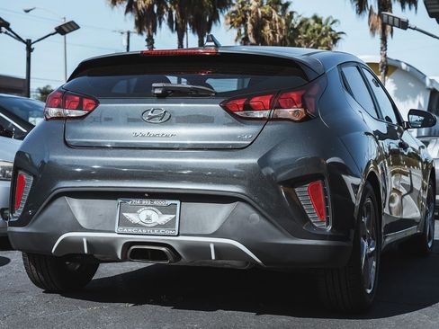 Used 2019 Hyundai Veloster 2.0 image 6