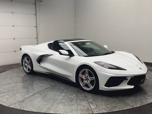 Certified 2020 Chevrolet Corvette Stingray Preferred Cpe w/ 2LT Preferred Equipment Group image 31