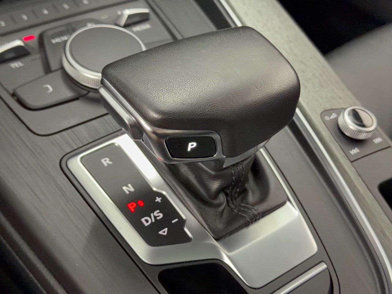 Used 2019 Audi A4 2.0T Premium w/ Convenience Package FWD image 21