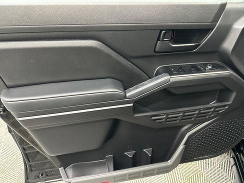 Used 2024 Toyota Tacoma SR RWD image 10