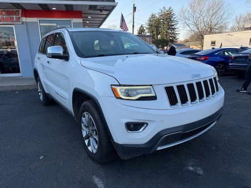 Used 2016 Jeep Grand Cherokee Limited w/ Luxury Group II image 3