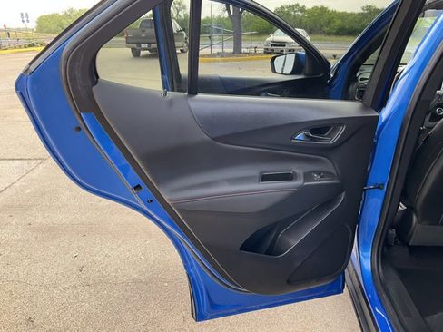 Used 2024 Chevrolet Equinox RS w/ RS Leather Package FWD image 12