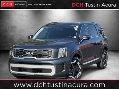 Used 2024 Kia Telluride S w/ S Sunroof Package
