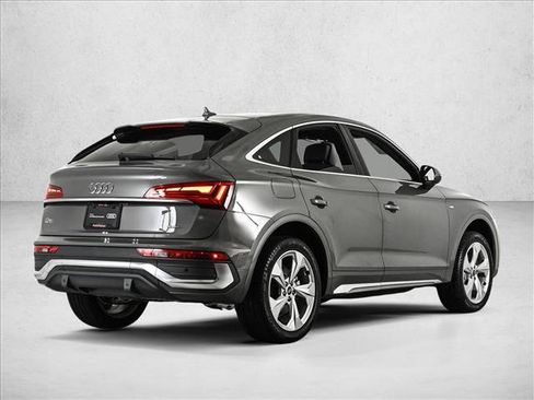 Certified 2025 Audi Q5 2.0T Premium Plus w/ Premium Plus Package AWD/4WD image 5