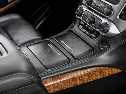 Used 2016 Chevrolet Tahoe LTZ image 21