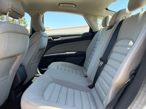 Used 2019 Ford Fusion S FWD image 12