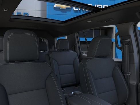 New 2026 Chevrolet Traverse LT image 24