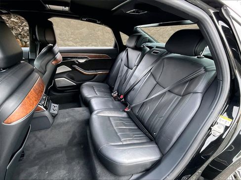 Used 2019 Audi A8 L 3.0T w/ Luxury Package image 23