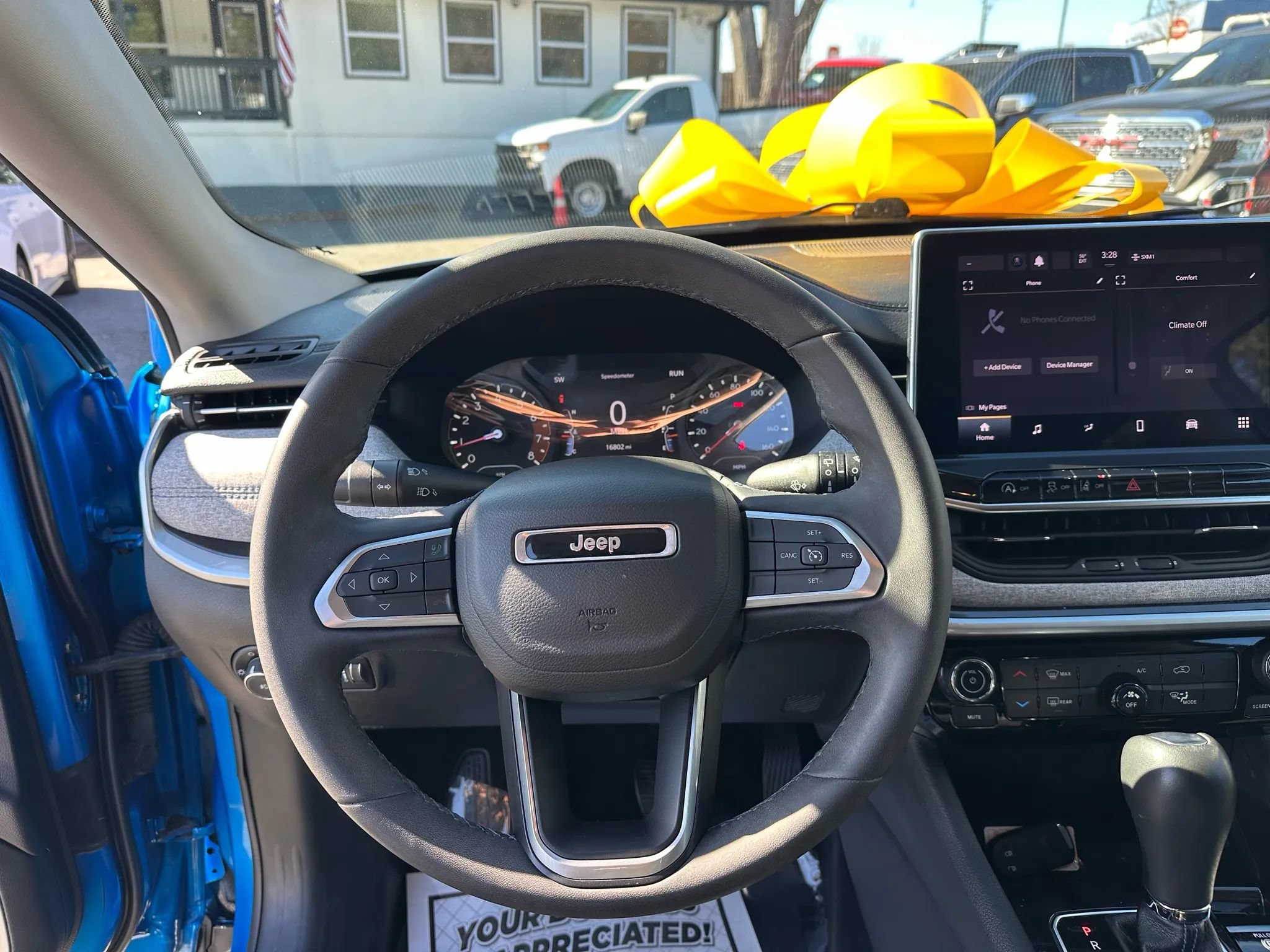 Used 2022 Jeep Compass Latitude FWD image 24