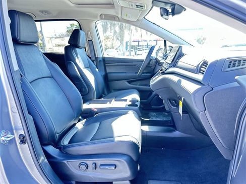 New 2026 Honda Odyssey EX-L image 18