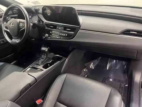 Certified 2024 Lexus ES 350 w/ Premium Package FWD image 12