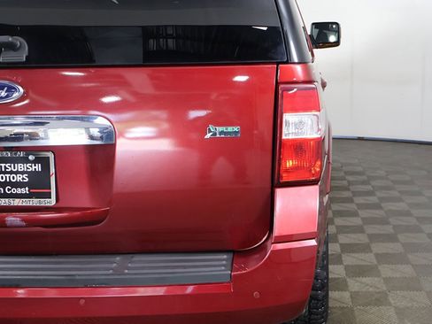 Used 2013 Ford Expedition Limited AWD/4WD image 18