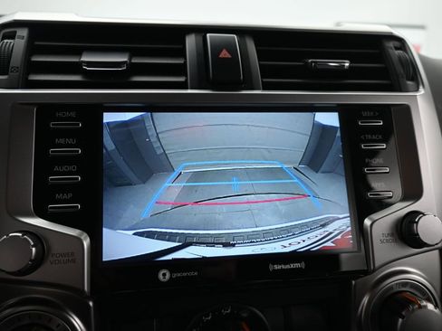 Used 2024 Toyota 4Runner SR5 image 18