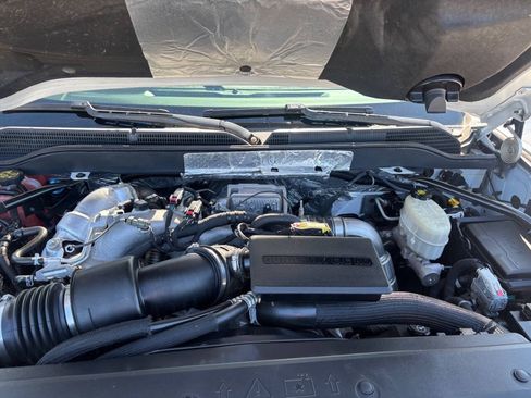 Used 2017 Chevrolet Silverado 2500 W/T w/ WT Convenience Package AWD/4WD image 28