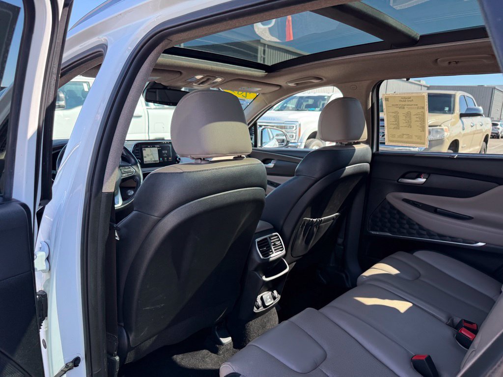 Used 2019 Hyundai Santa Fe AWD image 12
