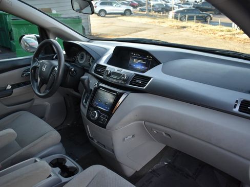 Used 2014 Honda Odyssey EX image 13