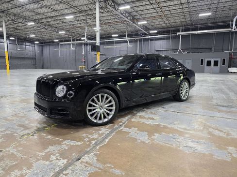 Used 2017 Bentley Mulsanne RWD image 16