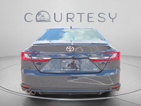 Used 2026 Toyota Camry SE FWD image 4