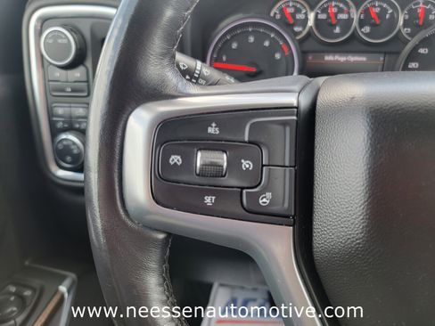 Used 2022 Chevrolet Silverado 2500 LT w/ Convenience Package AWD/4WD image 19