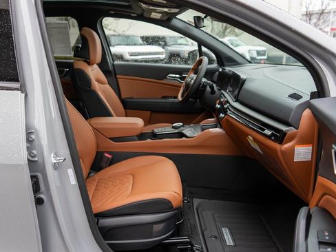 New 2026 Kia Sportage X-Line AWD/4WD image 10