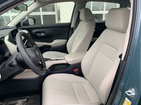 Certified 2024 Honda HR-V LX image 4