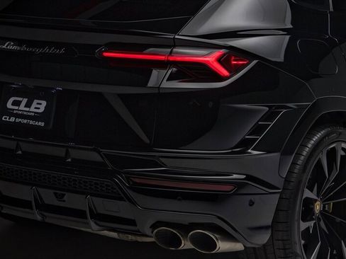 Used 2024 Lamborghini Urus S image 41