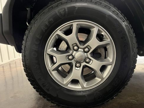 Used 2020 Jeep Wrangler Unlimited Sport image 10