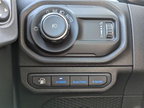Used 2025 Jeep Wrangler Unlimited Sport S 4xe AWD/4WD image 16