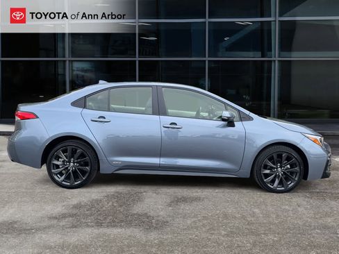 Certified 2024 Toyota Corolla SE image 11