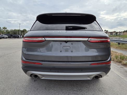 Used 2022 Lincoln Corsair FWD image 6