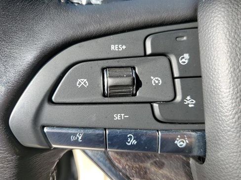 Used 2023 Cadillac Escalade Premium Luxury w/ Performance Package image 89