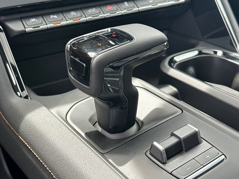 New 2026 GMC Sierra 1500 AT4 w/ AT4 Premium Package image 31