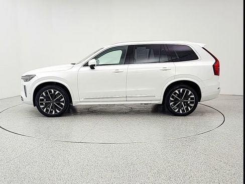 Used 2025 Volvo XC90 B6 Plus AWD/4WD image 8