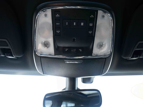 Used 2019 Jeep Grand Cherokee Limited X AWD/4WD image 17