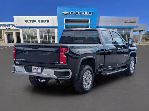 New 2025 Chevrolet Silverado 2500 LTZ w/ LTZ Premium Package image 8