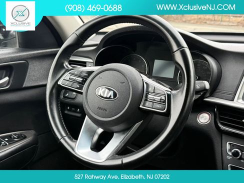 Used 2019 Kia Optima S FWD image 11
