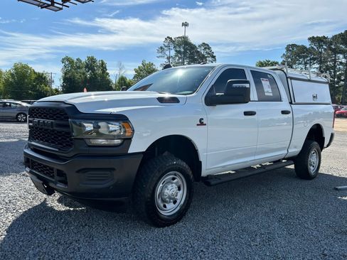 Used 2023 RAM 2500 Tradesman AWD/4WD image 3