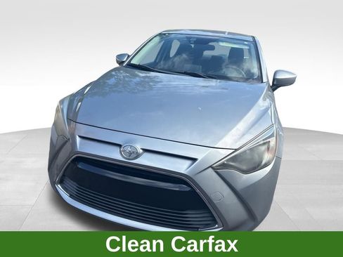 Used 2016 Scion iA FWD image 4