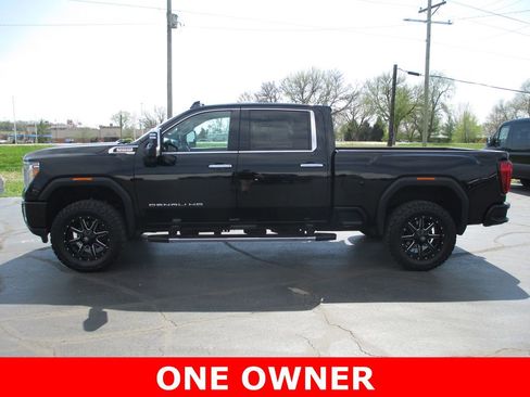 Used 2020 GMC Sierra 2500 Denali w/ Denali Ultimate Package image 10