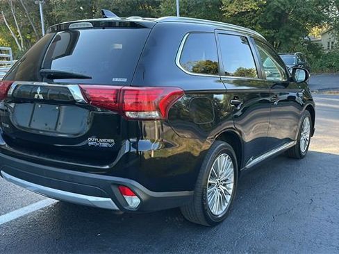 Used 2018 Mitsubishi Outlander SEL image 6