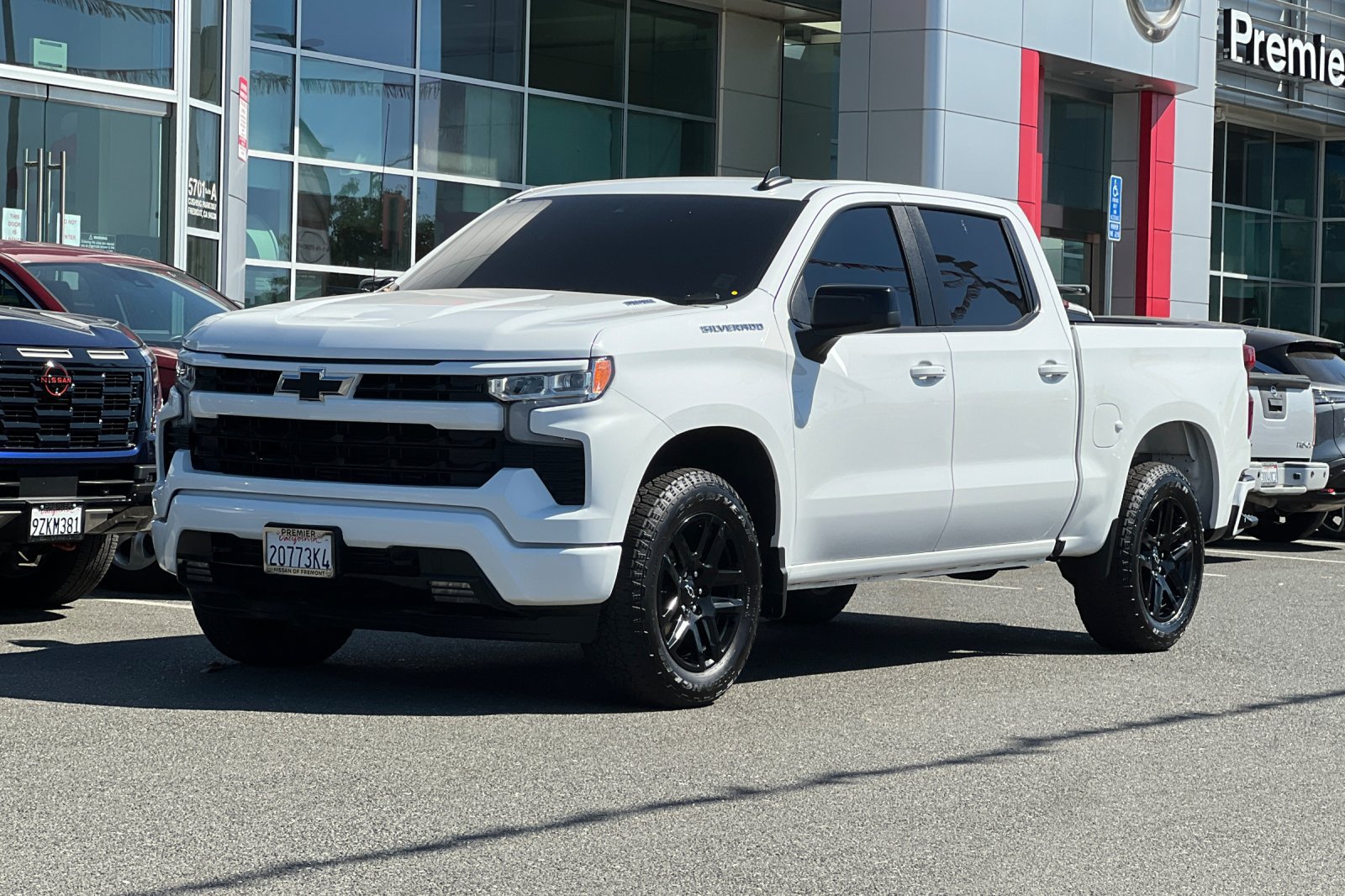 Used 2026 Chevrolet Silverado 1500 RST w/ RST Select Package AWD/4WD image 8