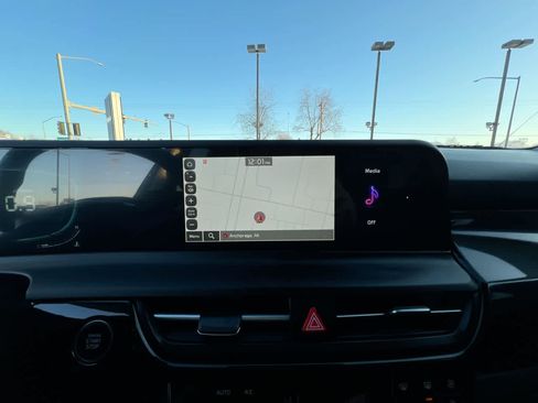 Certified 2026 Kia Seltos S image 18