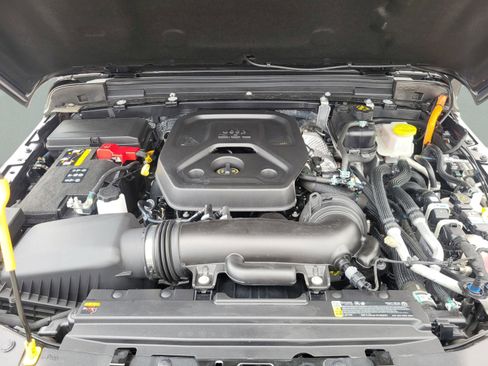 Used 2025 Jeep Wrangler Unlimited Rubicon 4xe w/ Convenience Group image 61