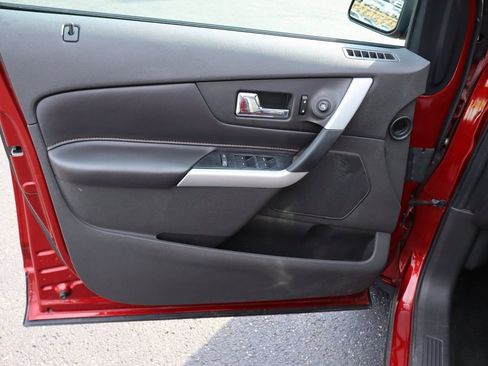 Used 2014 Ford Edge SEL w/ Equipment Group 205A image 19