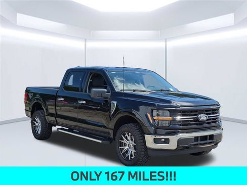 Used 2025 Ford F150 XLT w/ Equipment Group 301A Standard AWD/4WD image 9