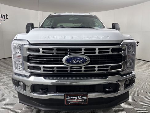 Used 2024 Ford F350 XLT w/ FX4 Off-Road Package image 2